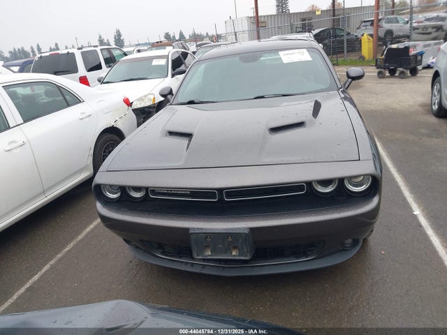 Dodge Challenger Sxt Plus 2015 2C3CDZBG5FH774639 Image 12
