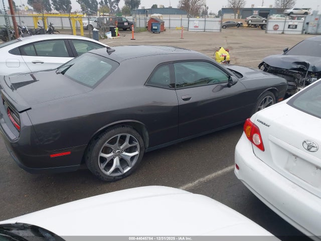 Dodge Challenger Sxt Plus 2015 2C3CDZBG5FH774639 Image 13