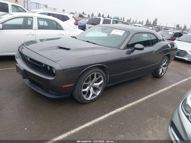 Dodge Challenger Sxt Plus 2015 2C3CDZBG5FH774639 Image 2
