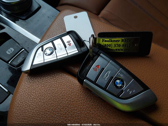 2018 BMW M550I WBAJB9C56JB286580 Photo 10