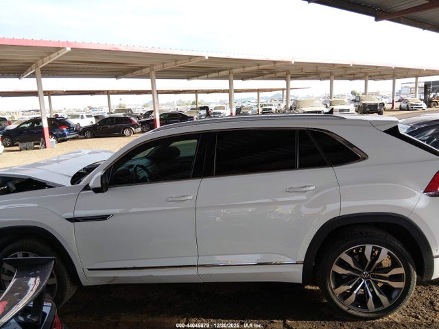1V2FE2CA8MC226382 Volkswagen Atlas Cross Sport 3.6l V6 Sel Premium R-line