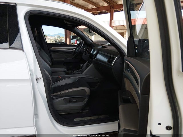 1V2FE2CA8MC226382 Volkswagen Atlas Cross Sport 3.6l V6 Sel Premium R-line