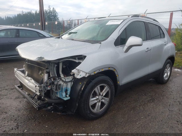 KL7CJLSB5JB650942 Chevrolet Trax Lt