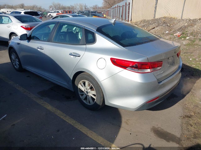 5XXGT4L38JG180296 KIA Optima Lx