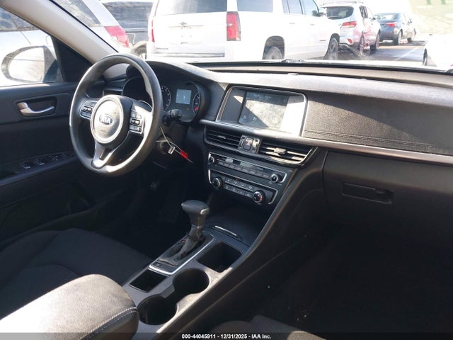 5XXGT4L38JG180296 KIA Optima Lx