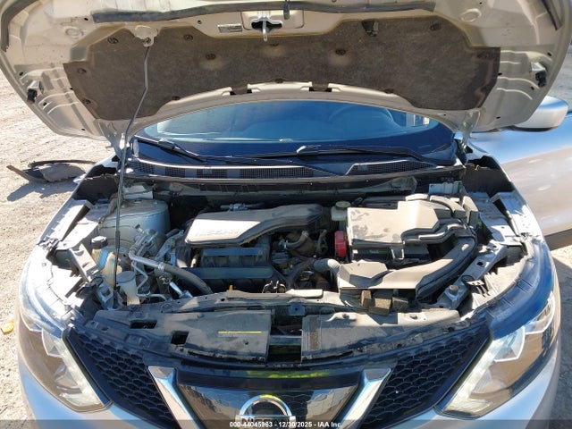 JN1BJ1CP6KW220010 Nissan Rogue Sport S
