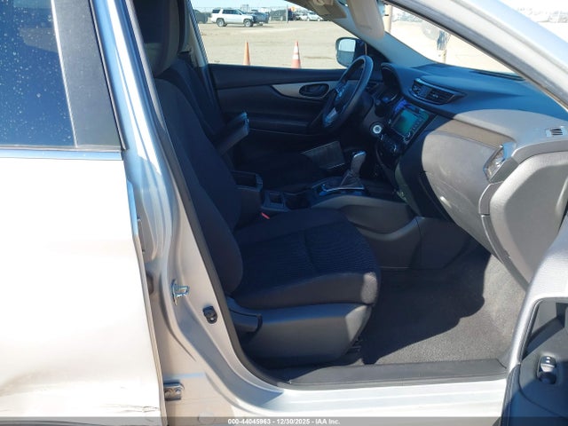 JN1BJ1CP6KW220010 Nissan Rogue Sport S