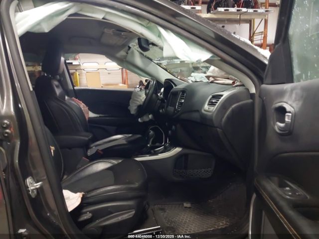 2018 JEEP COMPASS 3C4NJDBB3JT481178 Photo 4