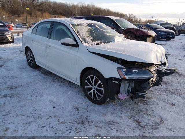 2017 VOLKSWAGEN JETTA 3VWDB7AJ5HM413727