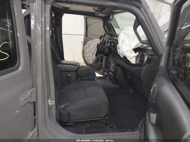 2019 JEEP WRANGLER UNLIMITED 1C4HJXDN8KW593086 Photo 4