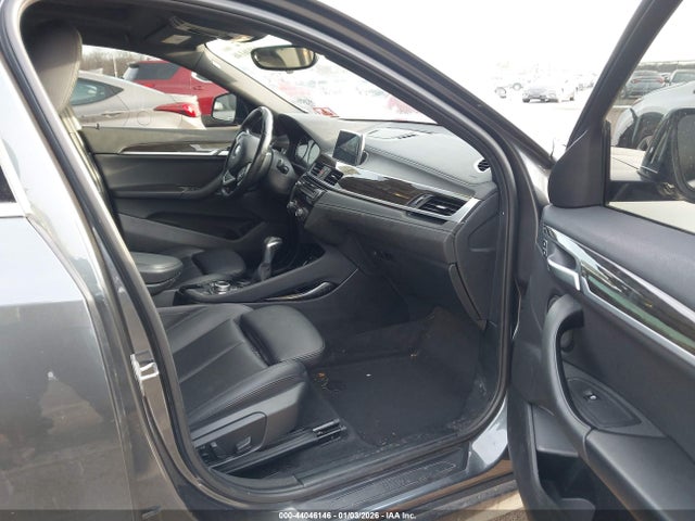 2018 BMW X2 WBXYJ3C37JEJ89745 Photo 4