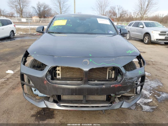 2018 BMW X2 WBXYJ3C37JEJ89745 Photo 5