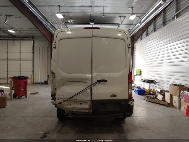 Ford Transit-350 2017 1FTBW2CM4HKA31575 Image 17