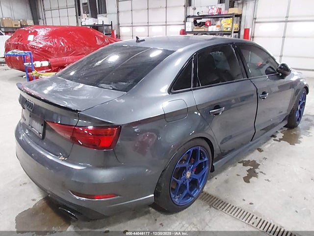 2019 AUDI RS 3 WUABWGFF0KA905933 Photo 3