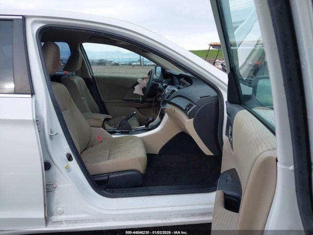 1HGCR2F39FA275144 Honda ACCORD LX