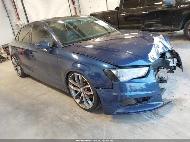 2015 AUDI A3 WAUEFGFF2F1020422 Photo 0