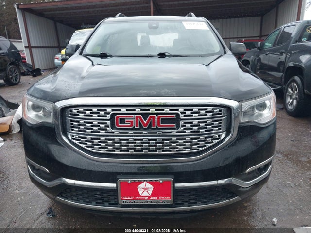 44046331 :رقم المزاد ، 1GKKNPLS7HZ211031 vin ، 2017 Gmc Acadia Denali مزاد بيع