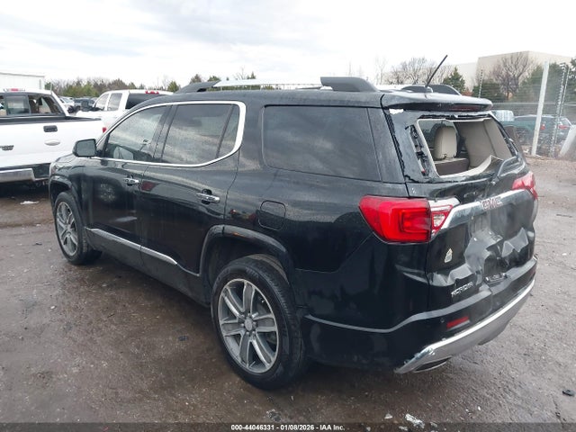 44046331 :رقم المزاد ، 1GKKNPLS7HZ211031 vin ، 2017 Gmc Acadia Denali مزاد بيع