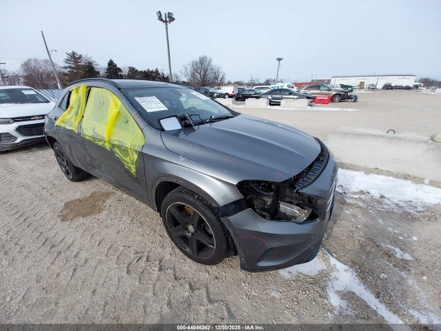 2017 MERCEDES-BENZ GLA 250 WDCTG4GB4HJ296504
