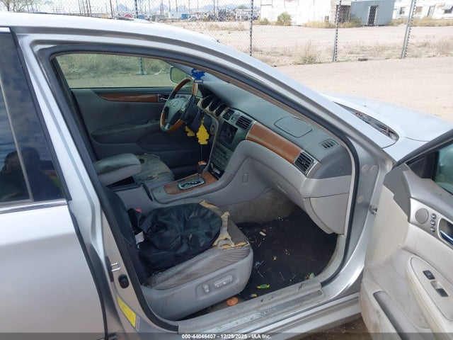 2005 LEXUS ES 330 JTHBA30G255105538 Photo 4