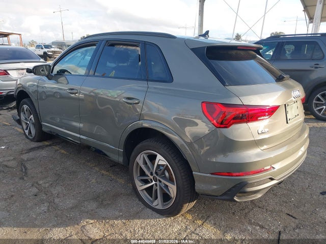 2025 AUDI Q3 WA1DECF3XS1110275 Photo 2