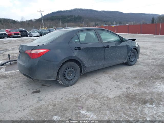 2018 TOYOTA COROLLA 2T1BURHE2JC071113 Photo 3