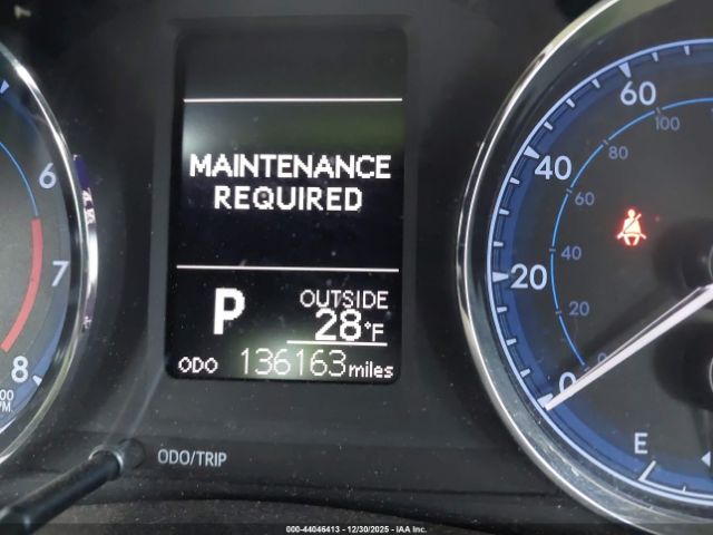 2018 TOYOTA COROLLA 2T1BURHE2JC071113 Photo 6