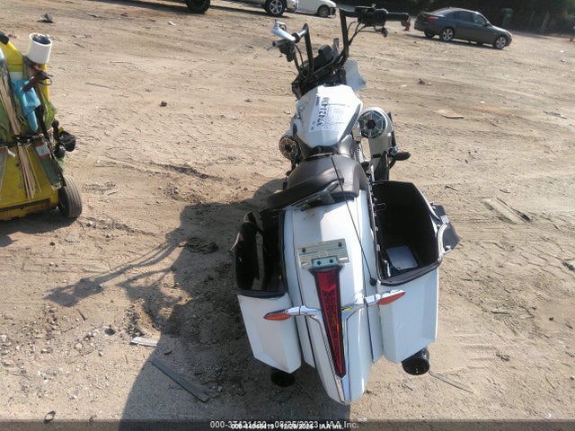 Victory Motorcycles Magnum 2016 5VPYW36N5G3055690 Image 6