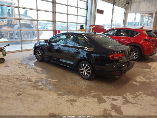 3VWB67AJXHM302392 Volkswagen Jetta 1.4t Se