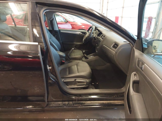 3VWB67AJXHM302392 Volkswagen Jetta 1.4t Se