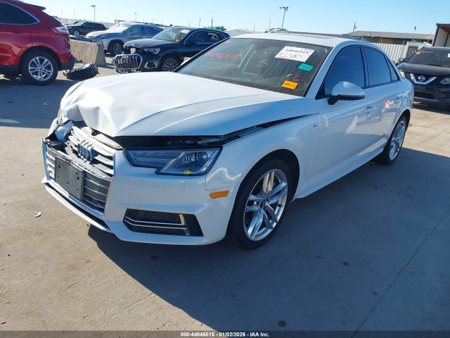 2017 AUDI A4 WAUDNAF42HN057377 Photo 1
