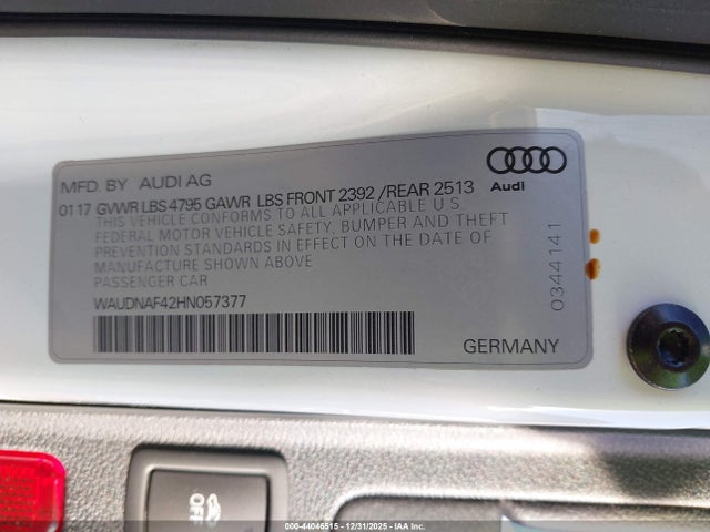 2017 AUDI A4 WAUDNAF42HN057377 Photo 8