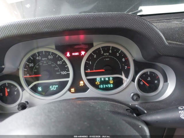 Продажа на аукционе авто 2008 Jeep Wrangler Unlimited Sahara, vin: 1J4GA591X8L609072, номер лота: 44046563