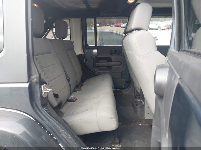 Продажа на аукционе авто 2008 Jeep Wrangler Unlimited Sahara, vin: 1J4GA591X8L609072, номер лота: 44046563