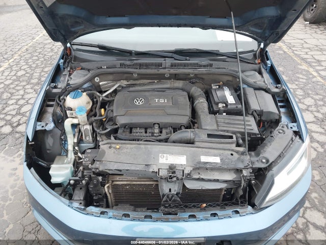 3VWD17AJ8FM223517 Volkswagen Jetta 1.8t Se
