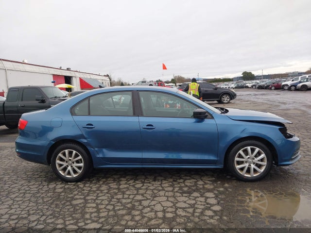 3VWD17AJ8FM223517 Volkswagen Jetta 1.8t Se