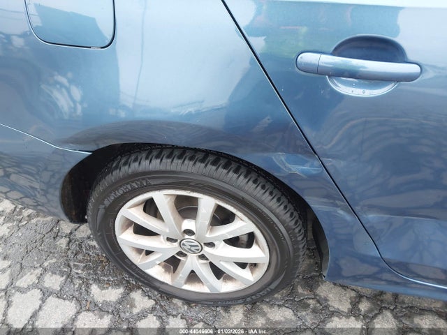 3VWD17AJ8FM223517 Volkswagen Jetta 1.8t Se