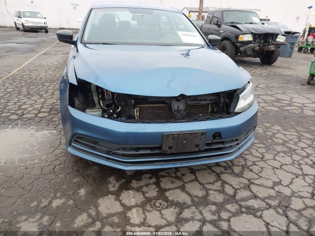 3VWD17AJ8FM223517 Volkswagen Jetta 1.8t Se