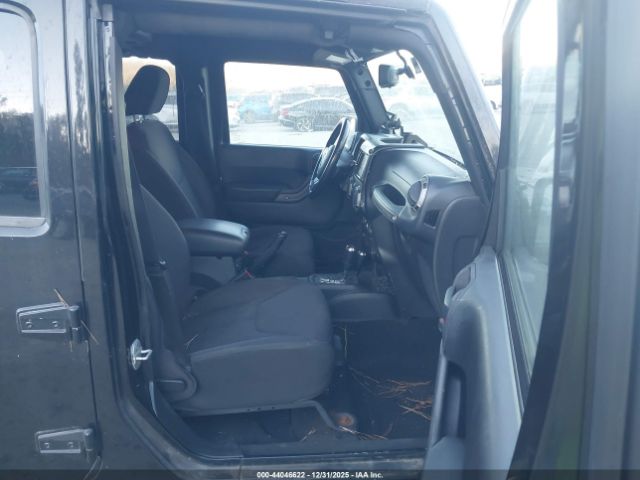 2013 JEEP WRANGLER UNLIMITED 1C4BJWDG6DL519879 Photo 4