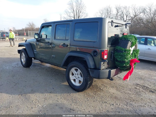 2016 JEEP WRANGLER UNLIMITED 1C4BJWDG6GL125125 Photo 2