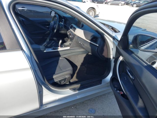 2014 BMW 320I WBA3C3C52EP661232 Photo 4