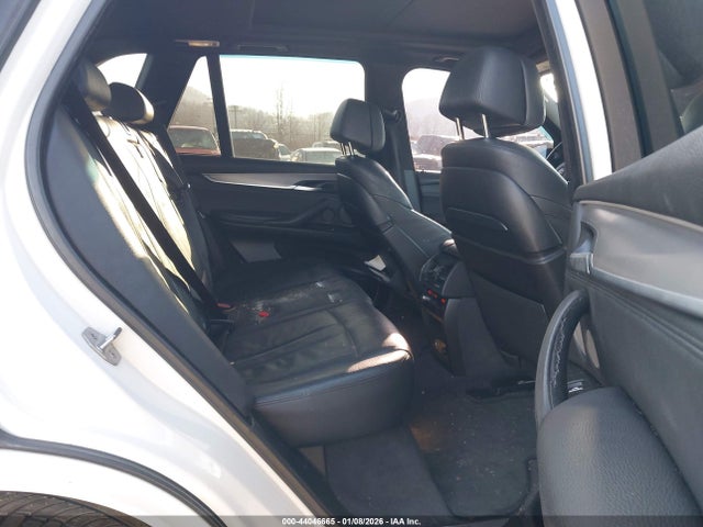 2016 BMW X5 5UXKR2C52G0R69616 Photo 7