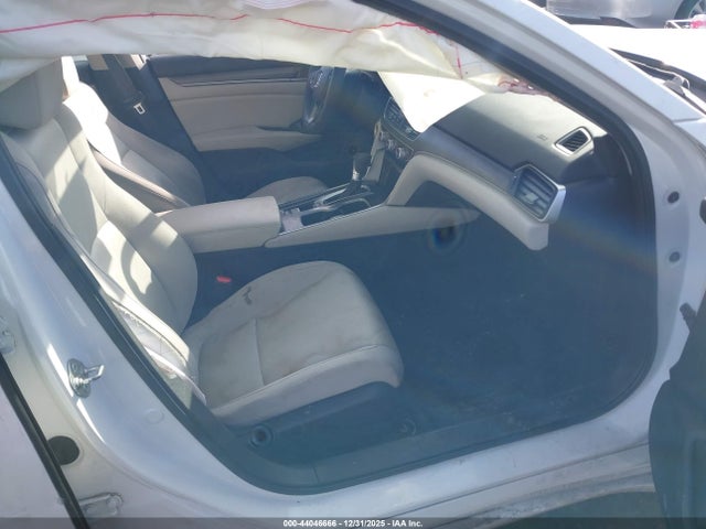 1HGCV1F12JA060914 Honda ACCORD LX