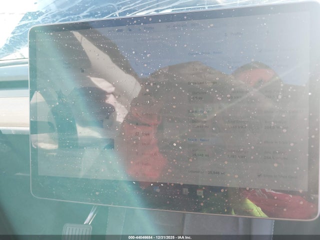 2024 TESLA MODEL Y 7SAYGDEE2RA214710 Photo 6