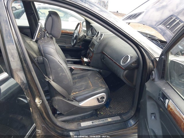 2010 MERCEDES-BENZ GL 550 4JGBF8GE4AA598415 Photo 4