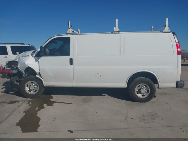 1GCWGAFG8L1188684 Chevrolet Express Cargo Rwd 2500 Regular Wheelbase Wt