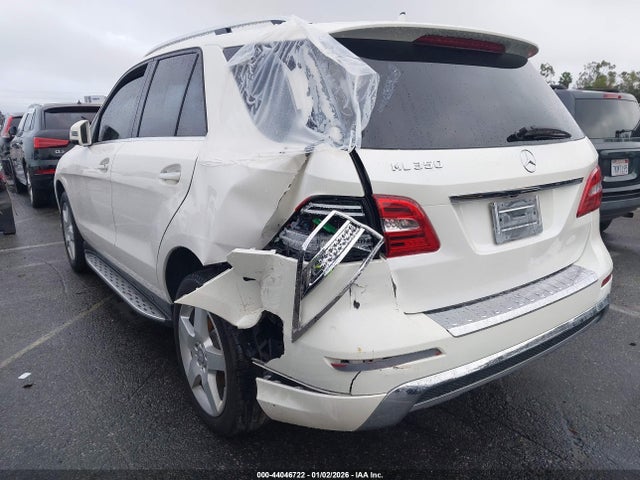 2014 MERCEDES-BENZ ML 350 4JGDA5JB1EA313177 Photo 2