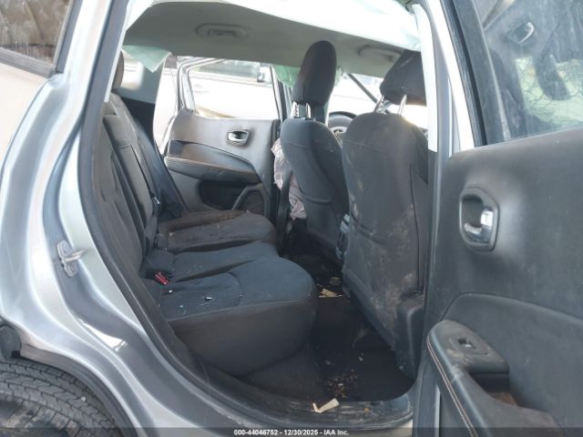 2020 JEEP COMPASS 3C4NJCABXLT124885 Photo 7