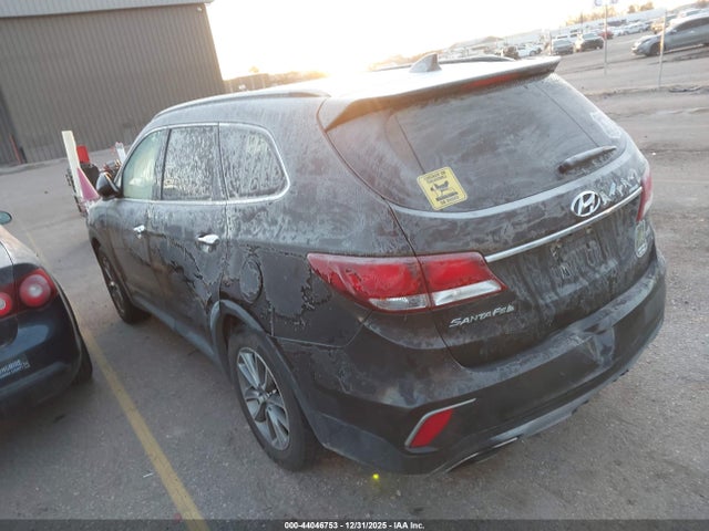 KM8SMDHF8HU181412 Hyundai Santa Fe Se