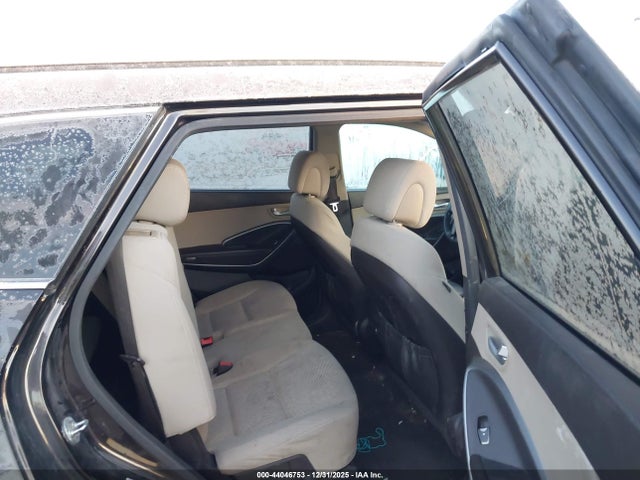 KM8SMDHF8HU181412 Hyundai Santa Fe Se
